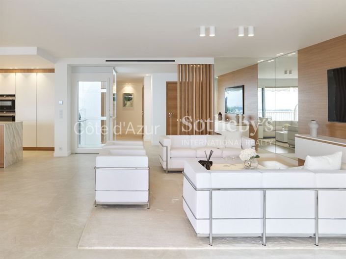 Image No.9-3 Bed Apartment for sale