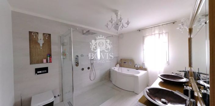 Image No.8-Maison de 7 chambres à vendre à Gattières