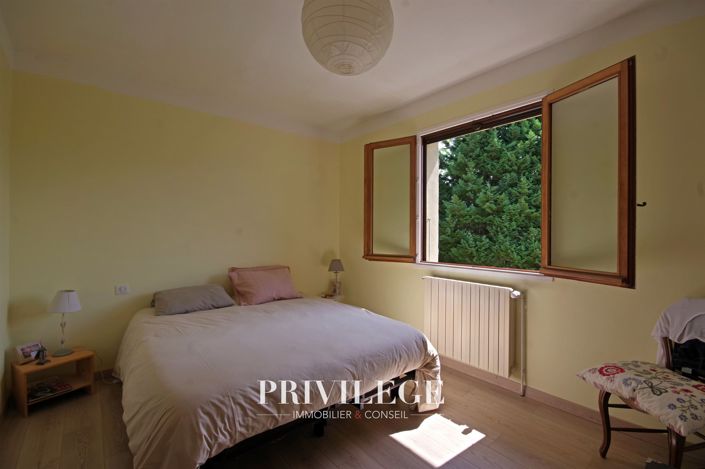 Image No.11-Maison de 6 chambres à vendre à Saint-Franc