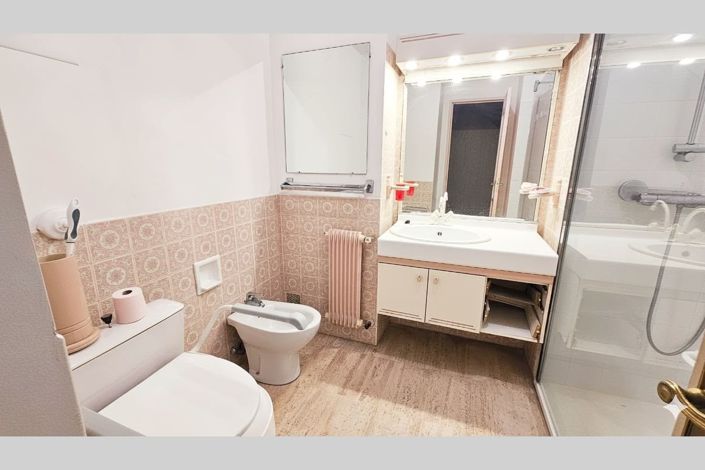 Image No.10-3 Bed Apartment for sale