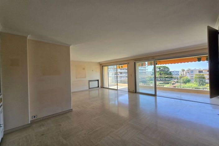 Image No.5-Appartement de 3 chambres à vendre à Cannes