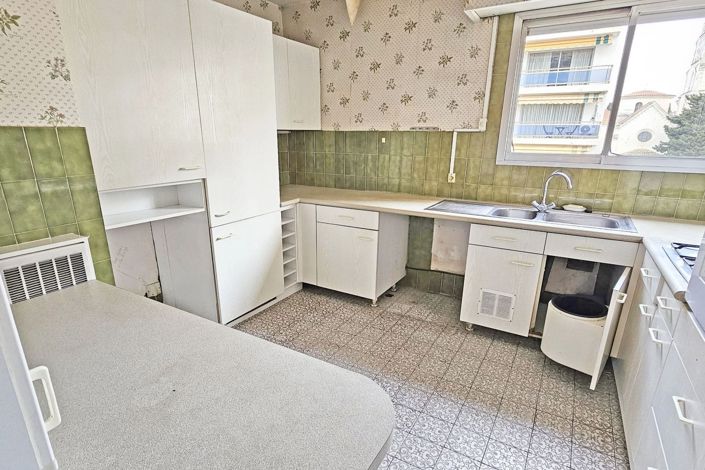 Image No.7-3 Bed Apartment for sale