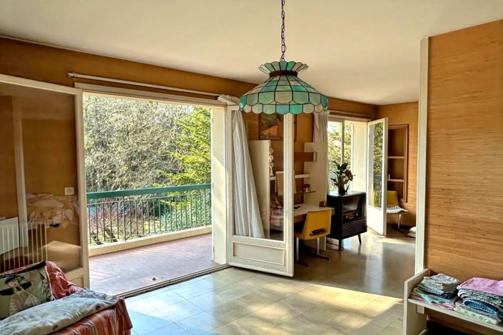 Image No.12-4 Bed House for sale