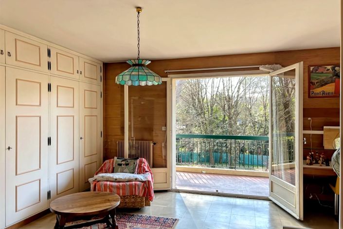 Image No.14-4 Bed House for sale