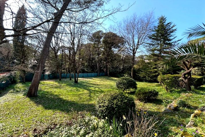 Image No.3-4 Bed House for sale