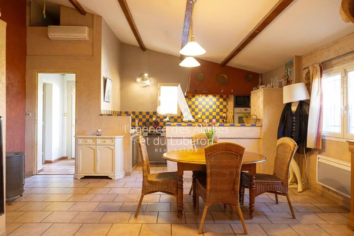 Image No.12-8 Bed House for sale