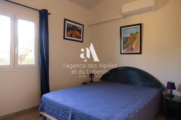 Image No.8-8 Bed House for sale