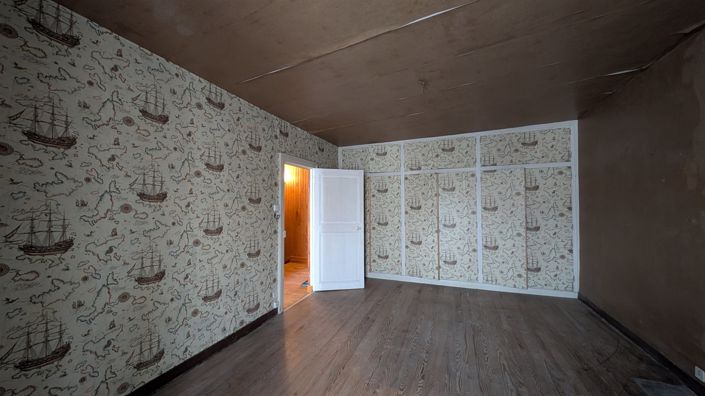 Image No.6-3 Bed House for sale