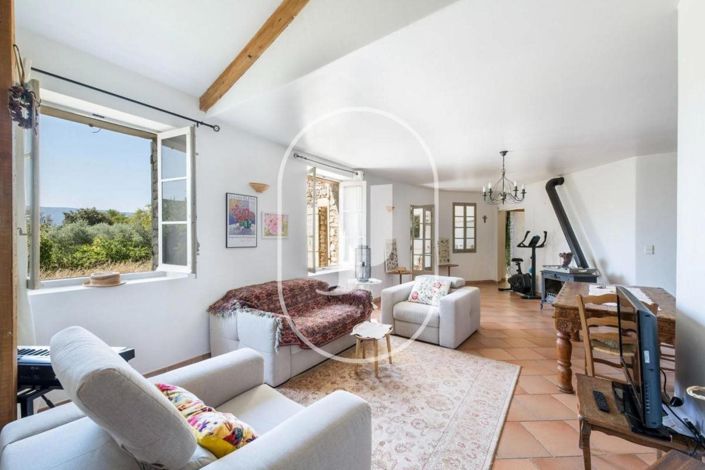 Image No.13-3 Bed House for sale