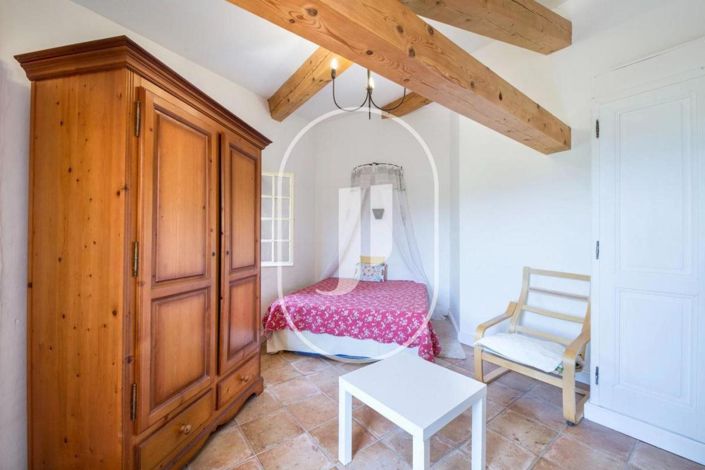 Image No.7-3 Bed House for sale