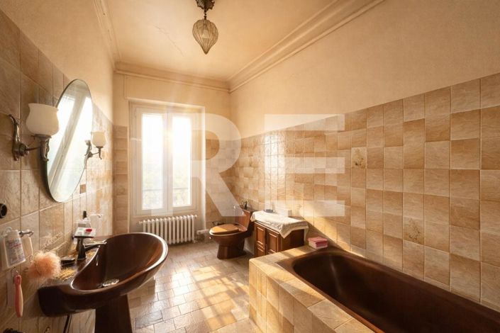 Image No.5-Appartement de 2 chambres à vendre à Nîmes