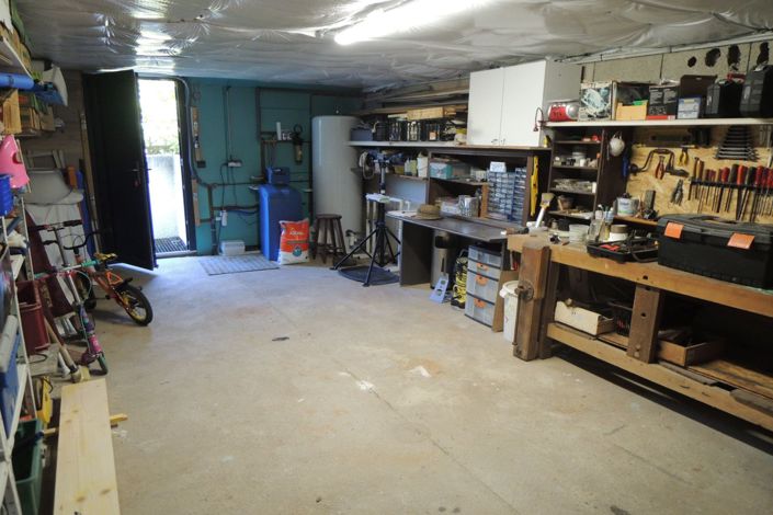 Image No.10-4 Bed House for sale