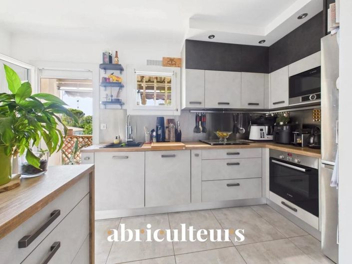 Image No.9-Maison de 5 chambres à vendre à Bouc-Bel-Air