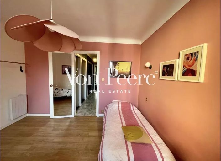 Image No.6-Apartment for sale