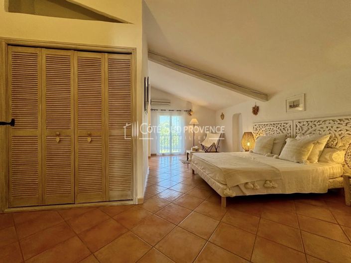 Image No.44-House for sale