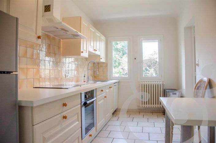 Image No.3-3 Bed House for sale