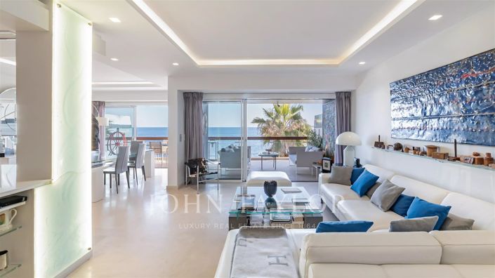 Image No.5-Appartement de 2 chambres à vendre à Cannes