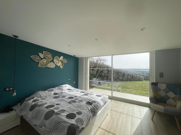 Image No.15-4 Bed House for sale