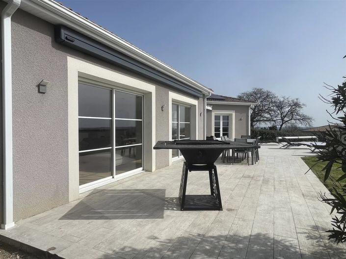 Image No.3-4 Bed House for sale