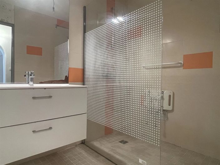 Image No.18-House for sale