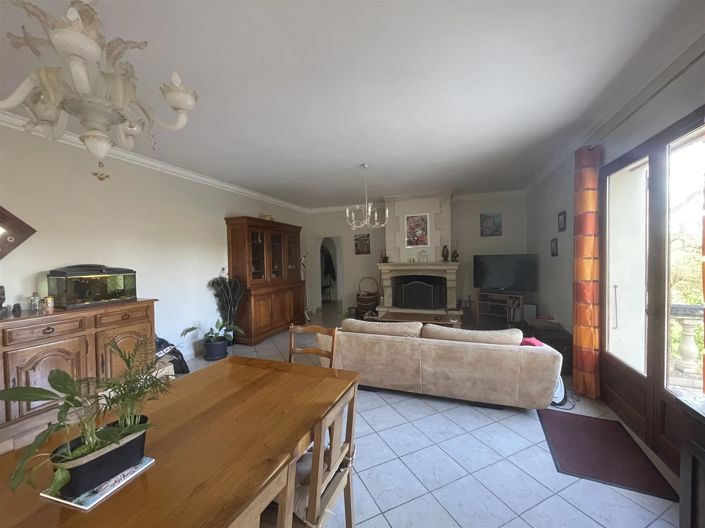 Image No.23-House for sale