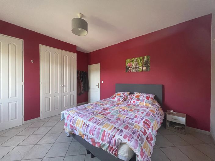 Image No.28-House for sale