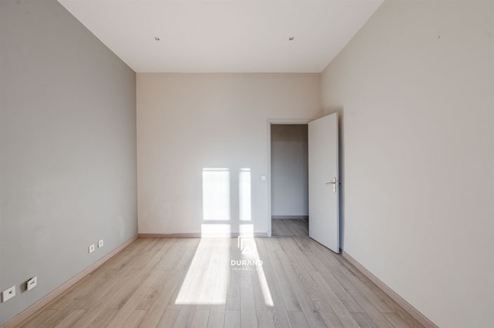 Image No.10-Appartement de 6 chambres à vendre à Bouches-du-Rhône