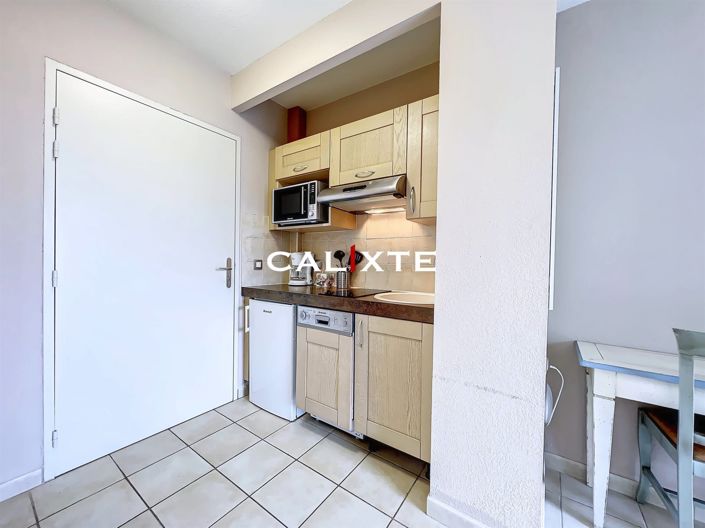 Image No.7-Apartment for sale