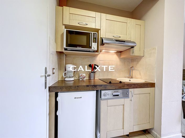 Image No.8-Apartment for sale