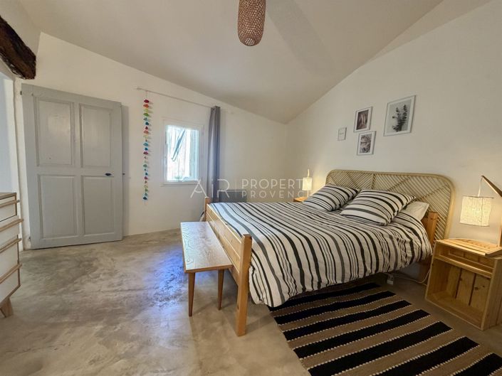 Image No.14-2 Bed House for sale