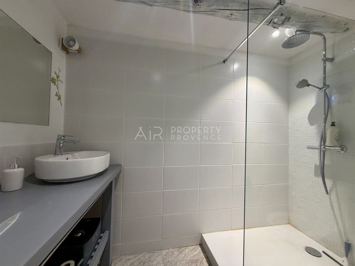 Image No.19-2 Bed House for sale