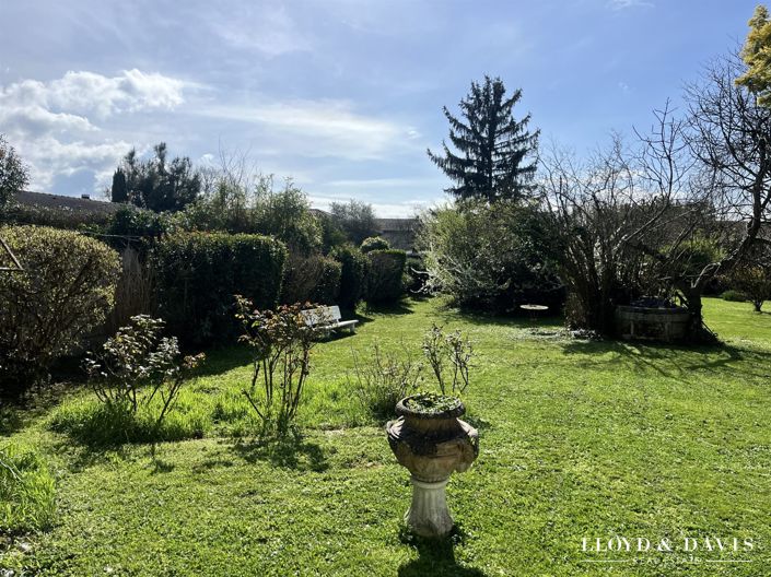 Image No.9-4 Bed House for sale