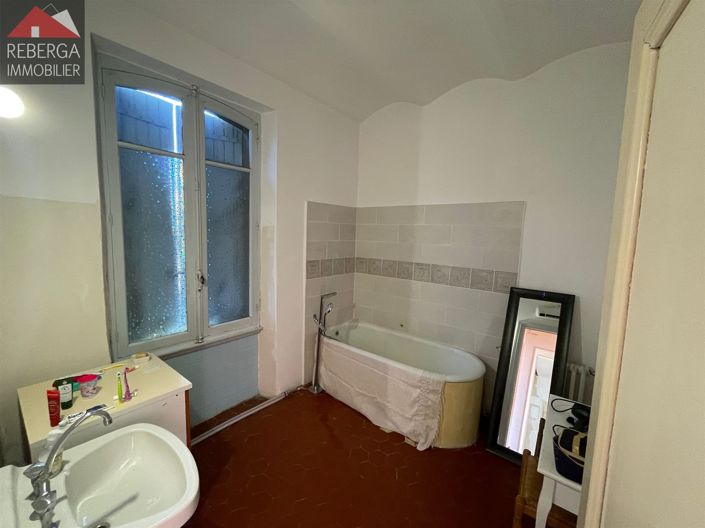 Image No.16-5 Bed House for sale