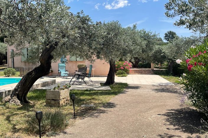 Image No.18-3 Bed House for sale