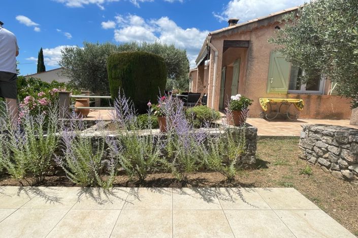 Image No.2-3 Bed House for sale