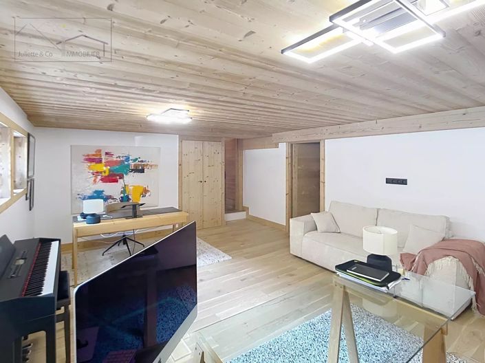 Image No.12-4 Bed House for sale