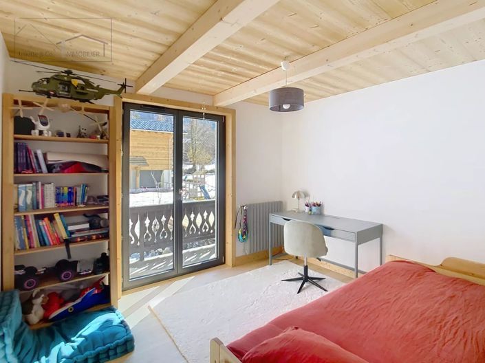 Image No.5-4 Bed House for sale