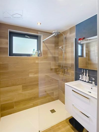 Image No.6-4 Bed House for sale