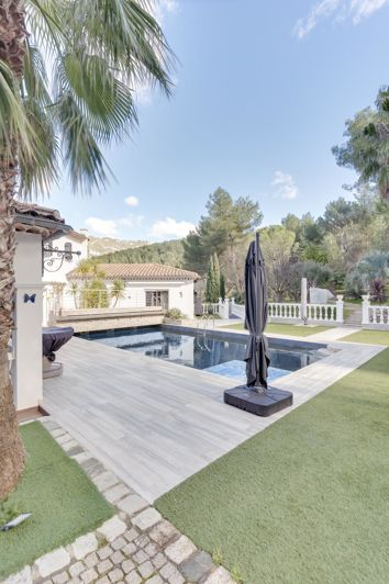 Image No.4-4 Bed House for sale