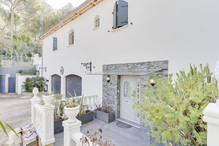 Image No.50-4 Bed House for sale