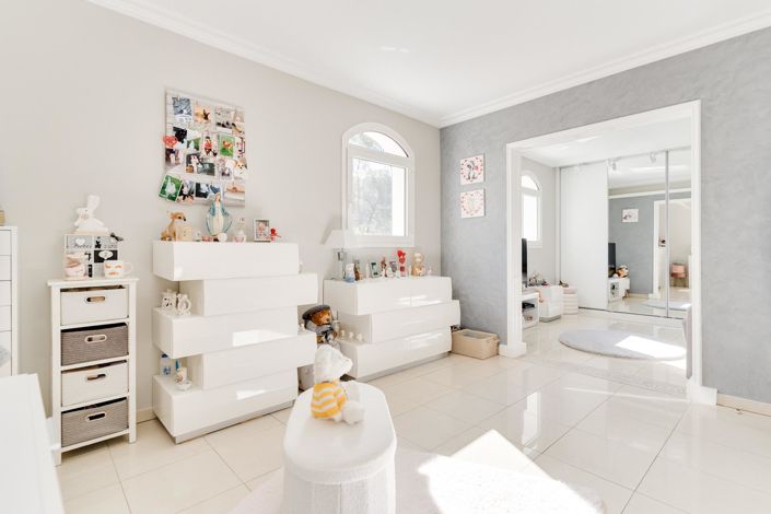 Image No.7-4 Bed House for sale