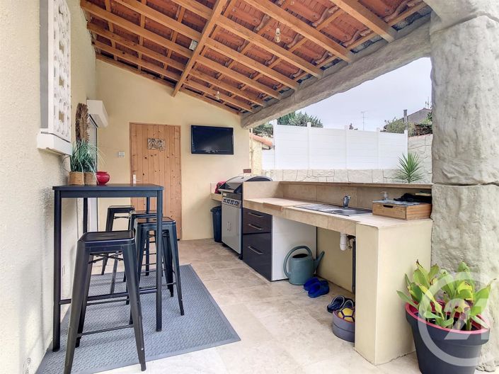 Image No.12-3 Bed House for sale