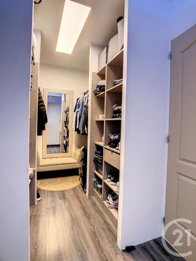 Image No.14-3 Bed House for sale