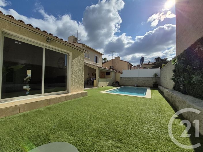 Image No.17-3 Bed House for sale