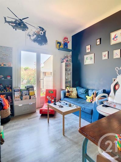 Image No.20-3 Bed House for sale