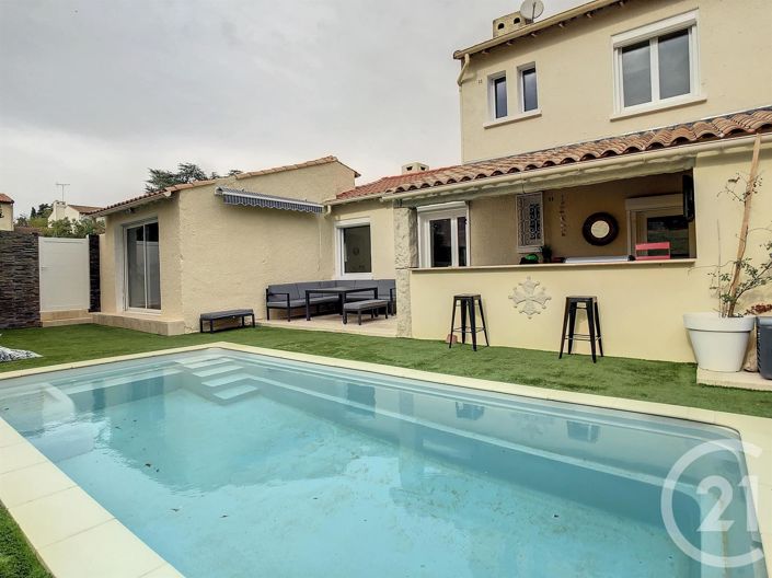 Image No.8-3 Bed House for sale