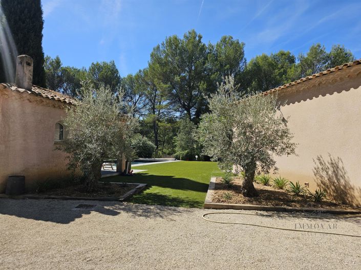 Image No.14-4 Bed House for sale