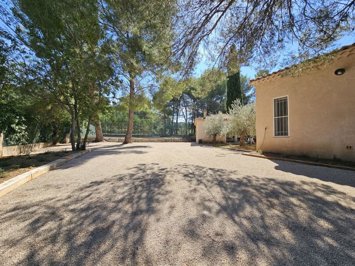 Image No.16-4 Bed House for sale