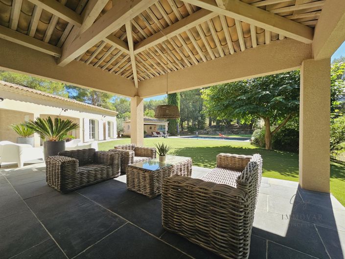 Image No.2-4 Bed House for sale