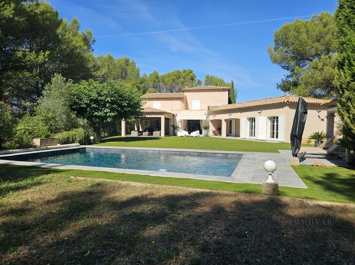 Image No.3-4 Bed House for sale